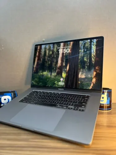 MacBook Pro 2019 Model A2141 Processador Intel core i7 - 2.6GHz 16GB RAM 512GB SSD 