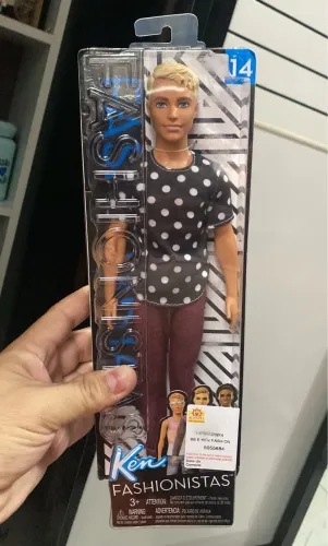 Boneco Ken fashionista 14 Barbie