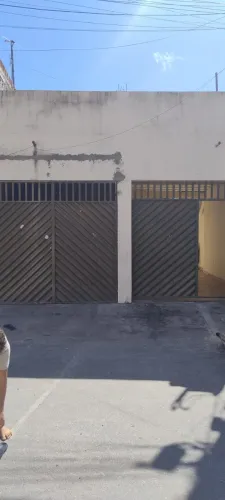 Casa pra alugar ou temporada no bairro fonte das águas((Arembepe -BA)