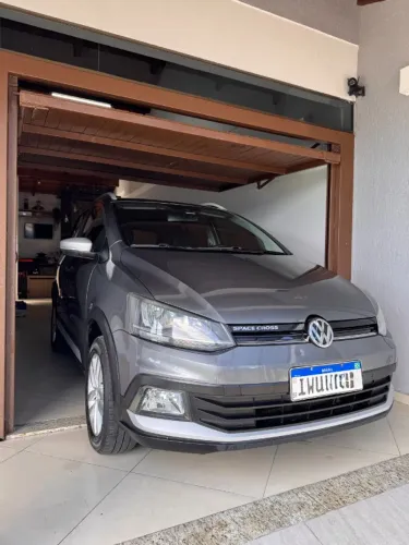 Volkswagen Spacecross 1.6 MI Total Flex 16V 2015