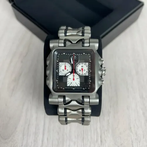 Oakley Time Machine Titanium Prata Cronógrafo 50mm Novo