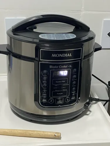 Vendo panela de pressão elétrica