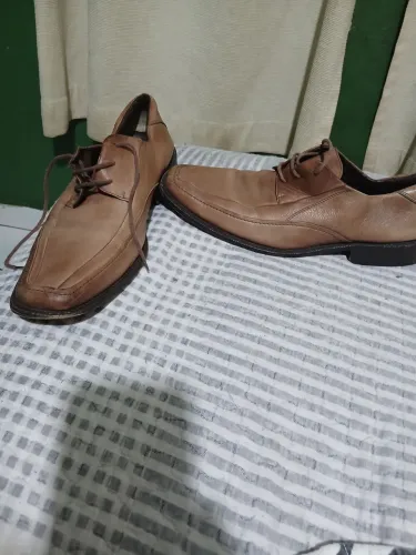 SAPATO COURO ORIGINAL CNS NUM 43