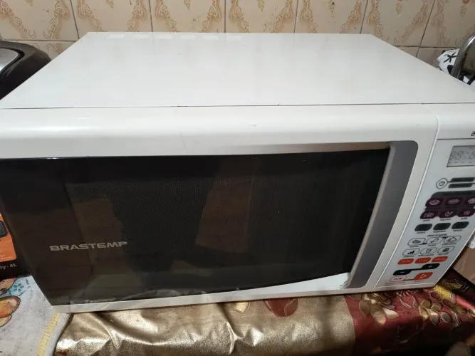 Micro-ondas usado