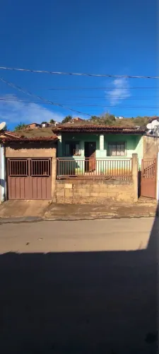 Casa a venda em Sabinopolis no bairro populares nova