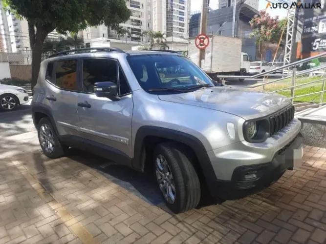 Jeep Renegade Sport T270 1.3 TB 4X2 Flex Aut. 2023