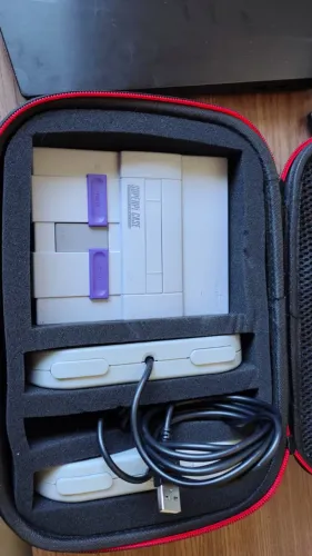 Kit Raspberry Pi 3 B Retrogame - Case SNES + 2 Controles USB + Jogos