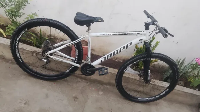 Bicicleta aro 29 nova