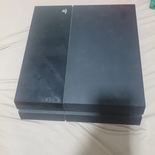 Play Station 4