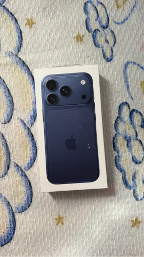 ? iPhone 17 Pro 256GB Azul - Lacrado