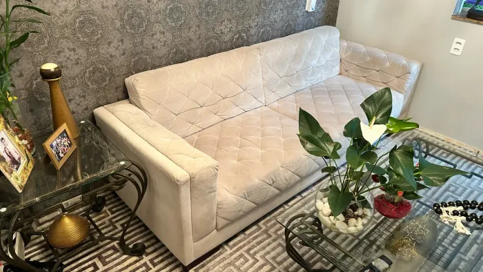 Conjunto de sofá de suede bege