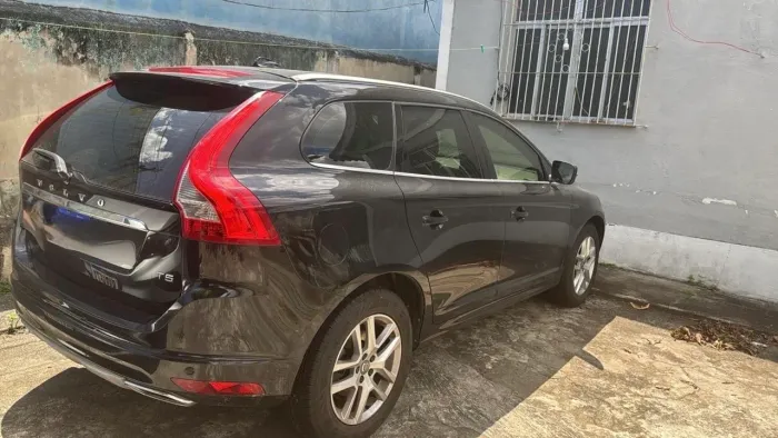 Volvo XC 60 T-5 Momentum 2.0 245cv FWD 5P 2017