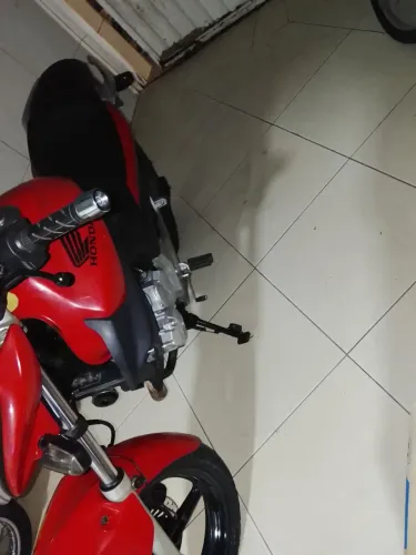 Vendo cb 300