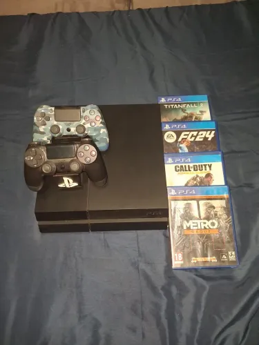 Playstation 4 Fat 1tb + 2 controles. (Acompanha 4 jogos)