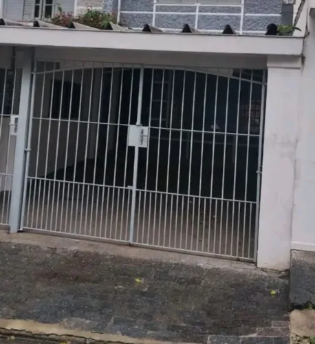 Portão de ferro