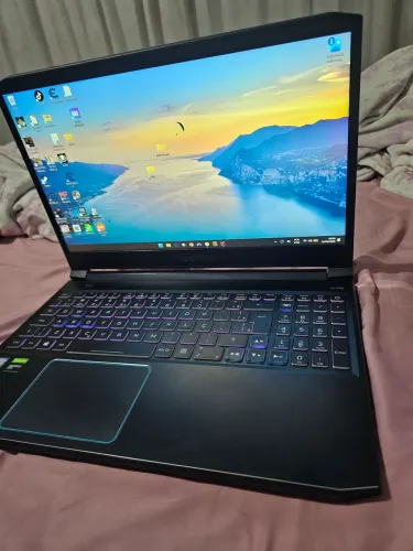 Notebook Predator hélios 300 Placa de vídeo 1660 ti