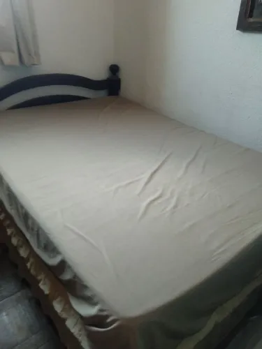 Vdo. colchões casal usados