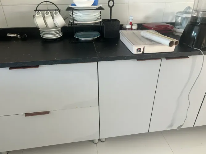 Armário de cozinha completo 