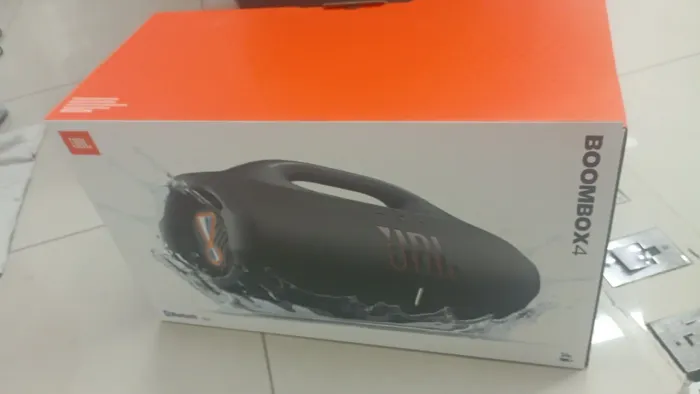 JBL bombox4