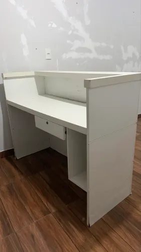 Balcão ( Vendo Urgente)