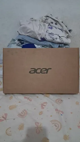 Notebook Acer Aspire 15 71pt Com 8GB de RAM 512 de armazenamento processador core i5 13º