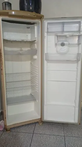 Vendo geladeira
