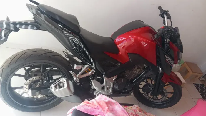 Cb 300f twister ABS