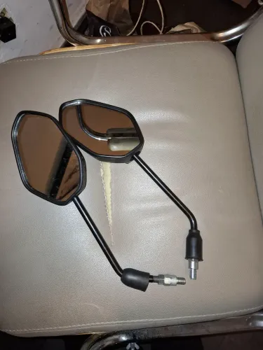 Retrovisor original da Titan 2018 Mas serve em várias 2011 para cima Até 2023