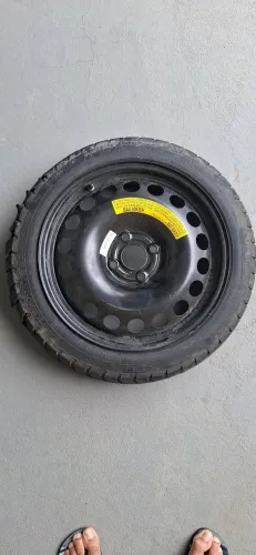 Roda estepe fino de aro 16 com furação 4x100 GM Onix/Prisma.