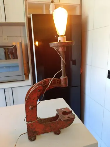 Abajur industrial