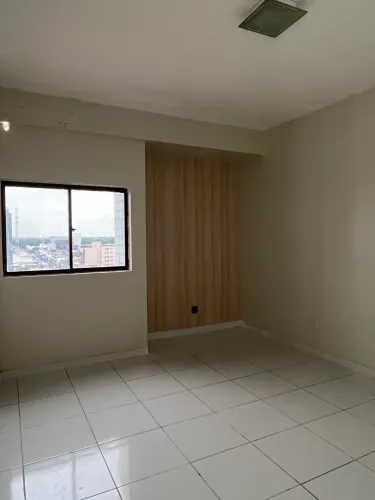 Aluga salas com dois gabinete e garagem