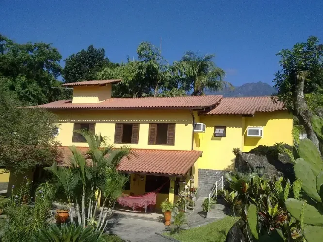 Guapimirim - Mini sitio com 3.25,00m² em excelente localização