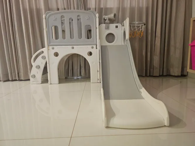 FRESO BABY PLAYGROUND 7X1