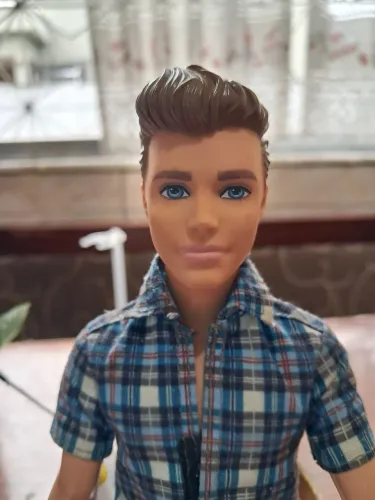 KEN FASHIONISTA....