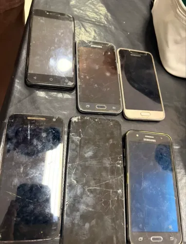 CELULARES PARA RETIRADA DE PEÇAS