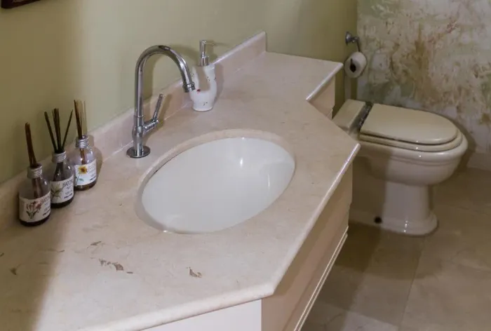 Pia e Vaso sanitário para banheiro rose