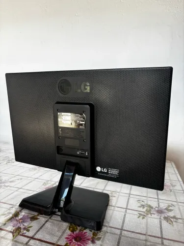 MONITOR LG