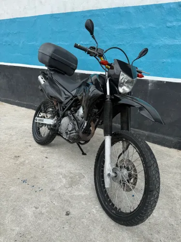 Vendo ou troco LANDER 250