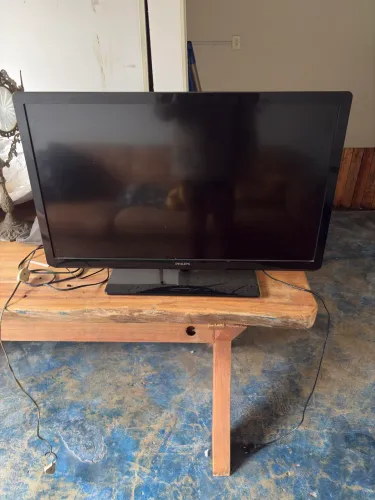 Tv 32 polegadas philipis 350