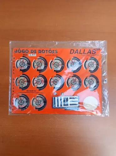 Conjunto de futebol de botão vintage da marca Dallas DV00162