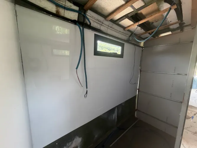 Vendo Motorhome para terminar projeto 