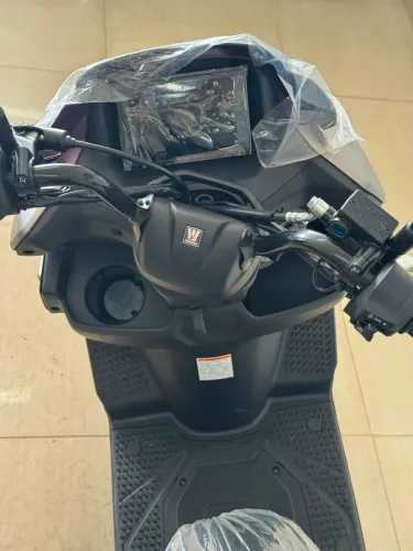 Suzuki Burgman 125 (Scooter) ano 2027