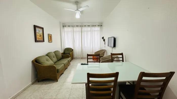 Apartamento à Venda com Vista para o Mar na Pitangueiras no Guarujá | QVista Inteligência 