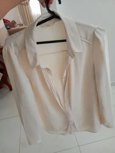 CAMISA SOCIAL FEMININA. VESTE P/M. IMPORTADA.