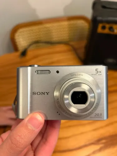 ? CÂMERA SONY CYBER-SHOT DSC-W800
