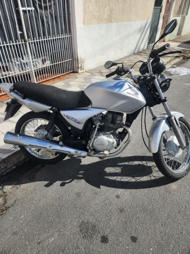 Moto em ótimo estado