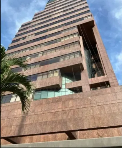 Sala/Casa Comercial à Venda em Santo Amaro