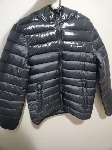 Jaqueta puffer Champion