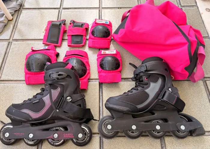 Patins + protetores +bolsa. Marca Oxelo