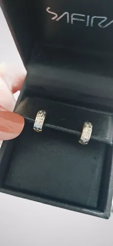 Brinco argola em ouro branco e amarelo